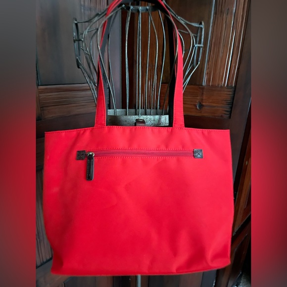 Rowallan Nylon and Leather Tote - Picture 2 of 8